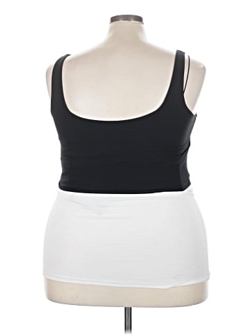 Momanda Tank Top (view 2)