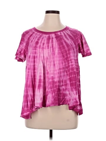 Moda International Short Sleeve T-Shirt (view 1)