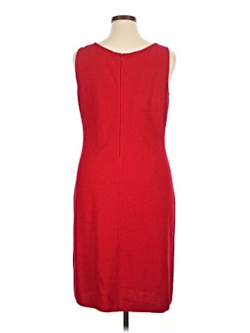 St. John Collection Sleeveless Top (view 2)