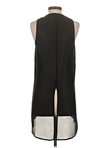 Sans Souci Sleeveless Blouse (view 2)
