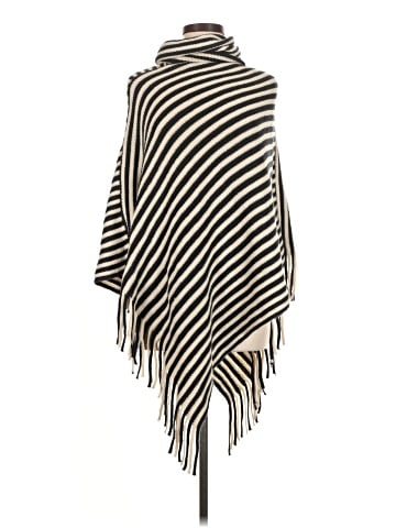 Demdaco Poncho (view 1)