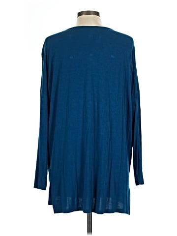 Emma's Closet Long Sleeve Top (view 2)