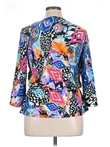 Serengeti 3/4 Sleeve Blouse (view 2)