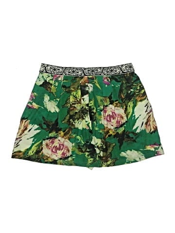Ranna Gill Shorts (view 2)