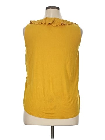 Ember Sleeveless Top (view 2)