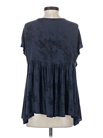 American Eagle Outfitters Short Sleeve Top (view 2)