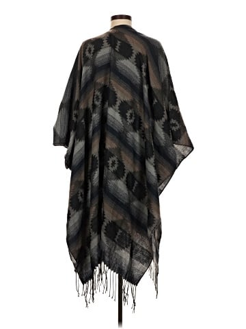 French Laundry Poncho (view 2)