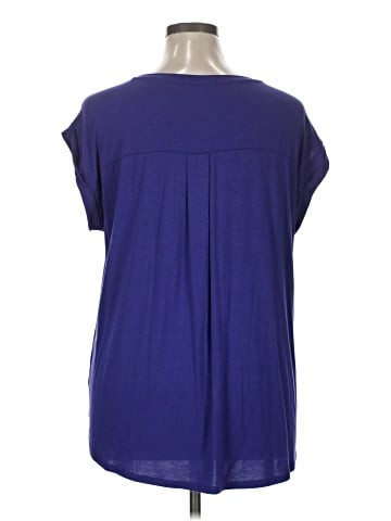 Femme by tresics Sleeveless T-Shirt (view 2)