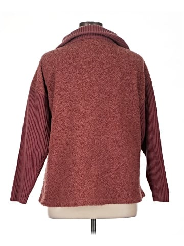 LIVI Fleece (view 2)