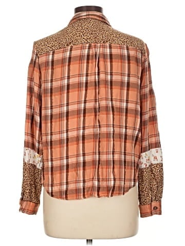 Cato Long Sleeve Button-Down Shirt (view 2)