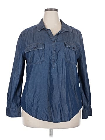 Liz Claiborne Long Sleeve Button-Down Shirt (view 1)