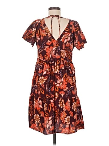 Old Navy Casual Dress (view 2)