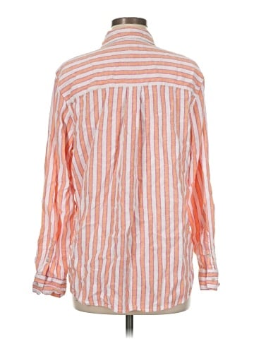 Universal Thread Long Sleeve Button-Down Shirt (view 2)