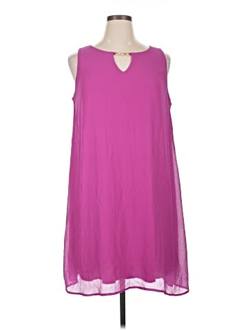 Cha Cha Vente Casual Dress (view 1)