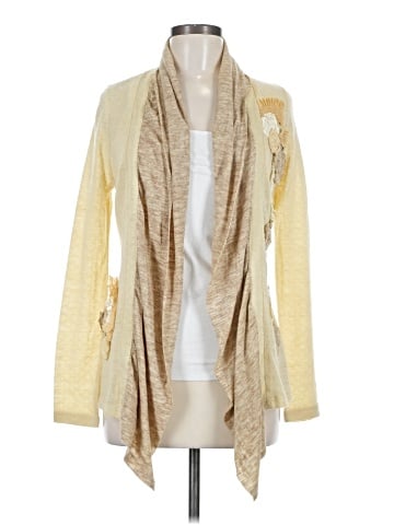 Lulumari Cardigan (view 1)