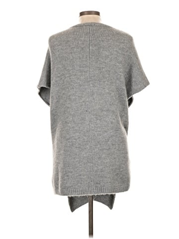 Crescent Poncho (view 2)