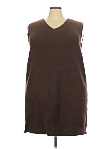 Old Navy Sweater Vest (view 1)