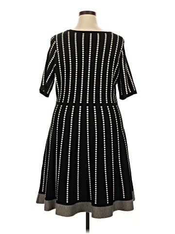 Danny And Nicole Casual Dress (view 2)