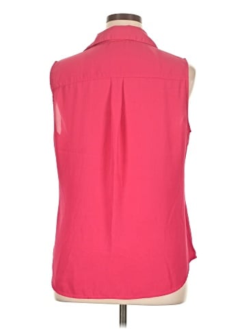 New York & Company Sleeveless Button-Down Shirt (view 2)