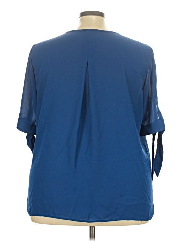 Roz & Ali 3/4 Sleeve Blouse (view 2)