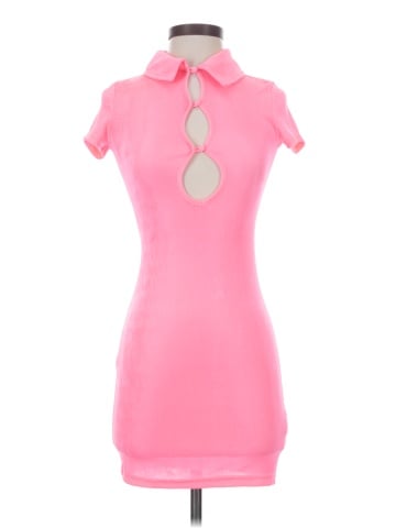 Urban Outfitters Casual Dress (view 1)