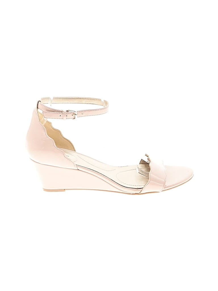 Pre-owned Bandolino Sandals In Pink