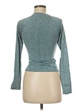Lululemon Athletica Long Sleeve T-Shirt (view 2)