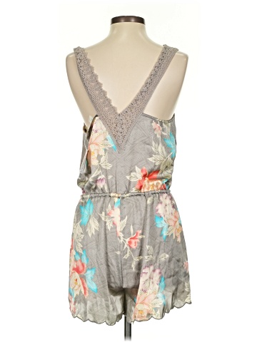 E by Eloise Sleeveless Top (view 2)