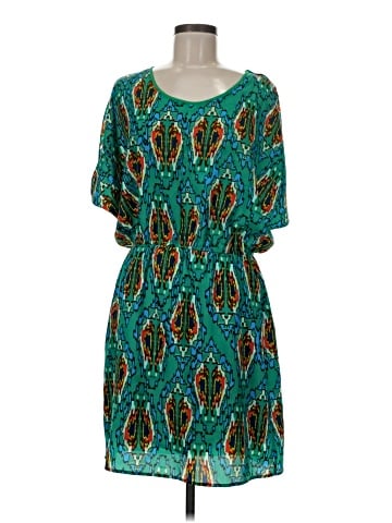 Collective Concepts Casual Dress (view 1)