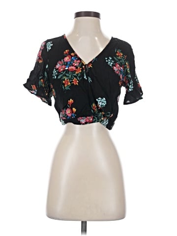 Xhilaration Short Sleeve Blouse (view 1)