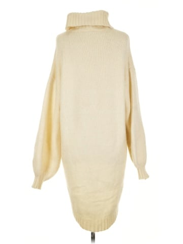 Just Fab Turtleneck Sweater (view 2)