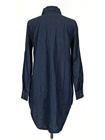 Studio West Long Sleeve Button-Down Shirt (view 2)