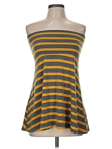 Mossimo Supply Co. Casual Skirt (view 1)