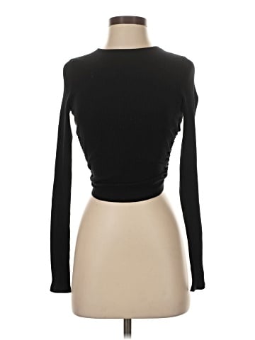 Urban Outfitters Long Sleeve T-Shirt (view 1)