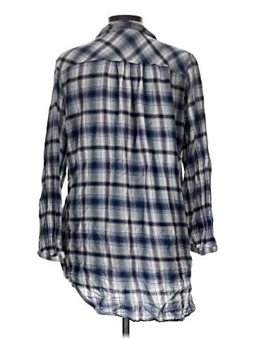 Divided by H&M 3/4 Sleeve Button-Down Shirt (view 2)