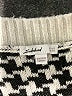 Subdued Houndstooth Ivory Sweater Vest One size - photo 7