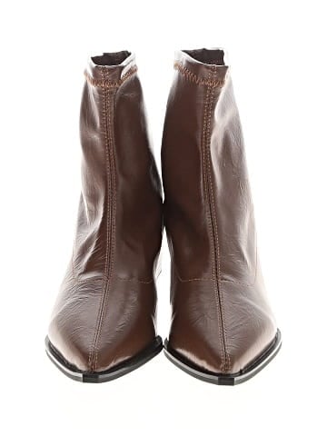Unbranded Ankle Boots (view 2)