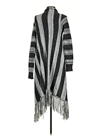 Love By Design Poncho (view 2)
