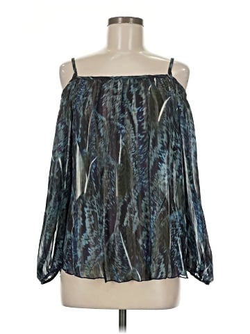 Romeo & Juliet Couture 3/4 Sleeve Blouse (view 1)