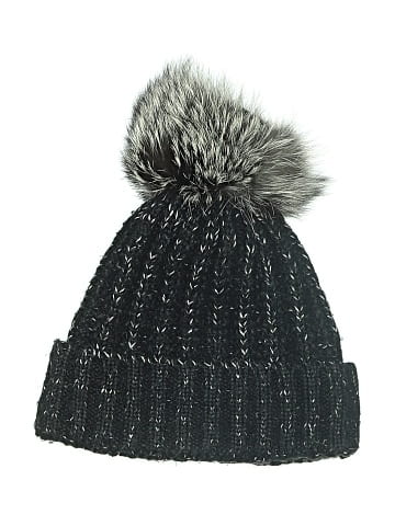 Kyi Kyi Beanie (view 1)