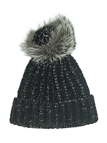 Kyi Kyi Beanie (view 2)