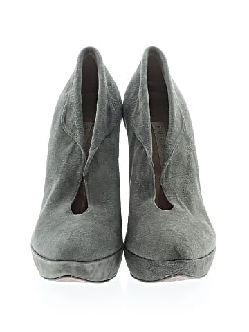 Pura Lopez Heels (view 2)