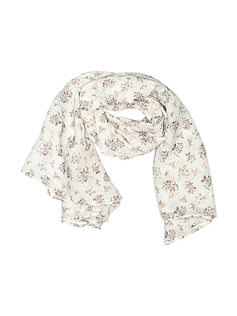 Pre-owned Steve Madden Scarf In White