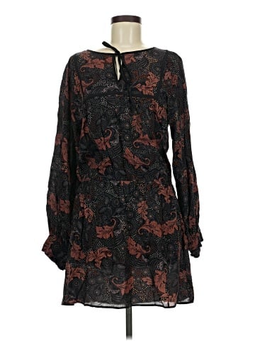 Sanctuary Casual Dress (view 1)