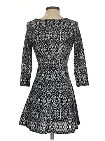 Forever 21 Casual Dress (view 2)