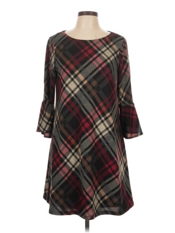 La Nouvelle Renaissance Casual Dress (view 1)