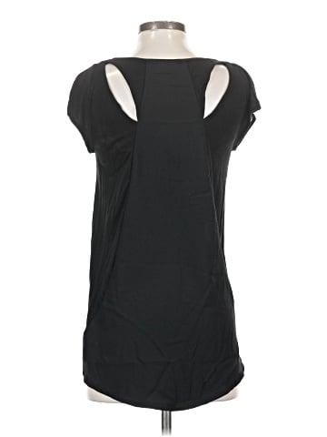 Deletta Short Sleeve T-Shirt (view 2)