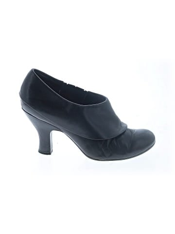 Me Too Heels (view 1)