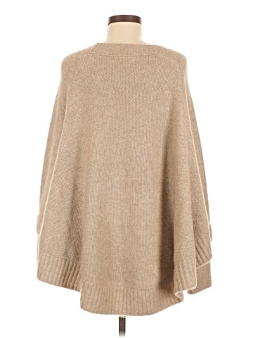 Pretty Persuasions Poncho (view 2)
