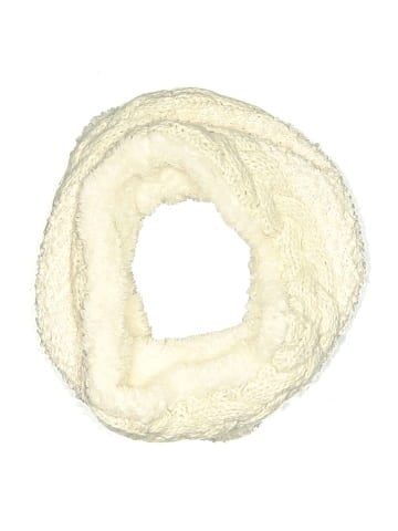 Cejon Scarf (view 1)